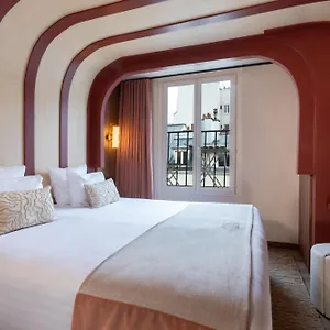 Hotel Sacha, Parigi
