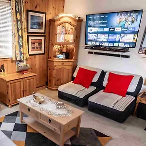2 Bedroom 50m2 Modern And Well Equipt Apartment Samoens
