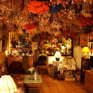 Hotel De Nesle, Parigi