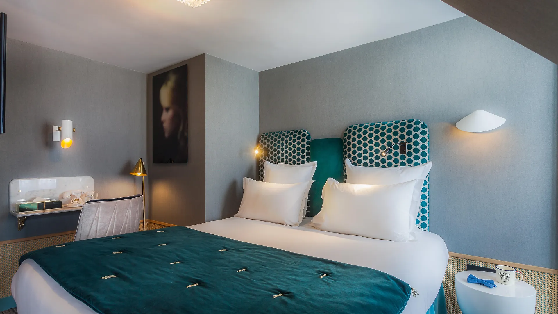 Handsome Hotel Paris