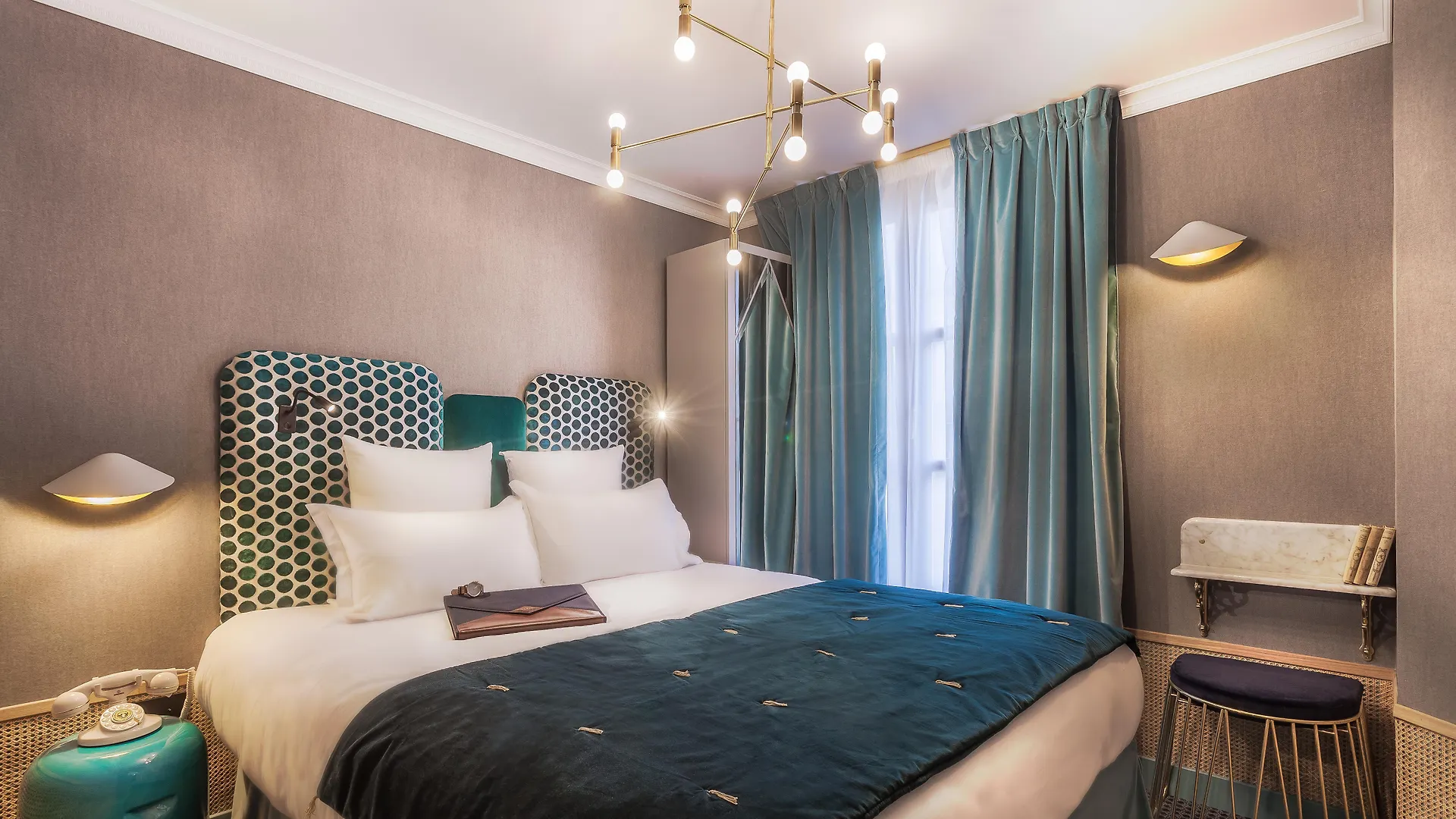 Handsome Hotel Paris