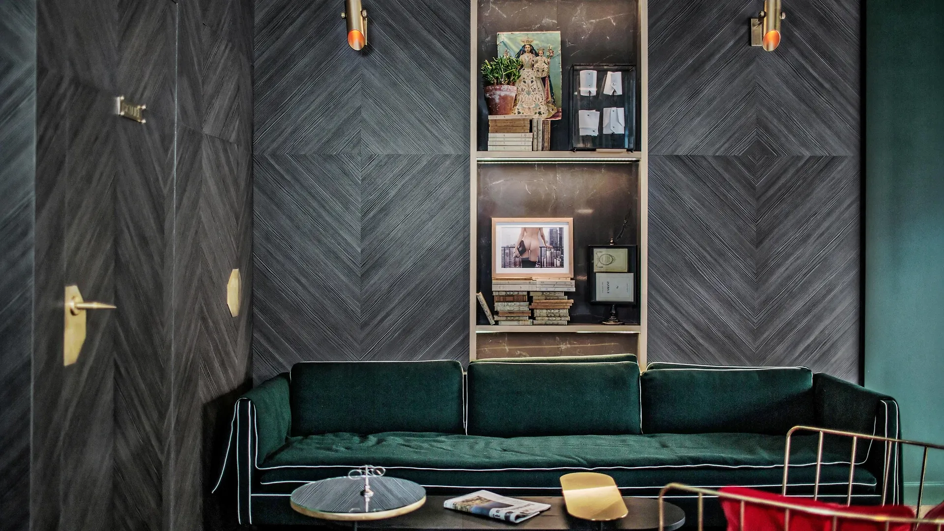 ***  Handsome Hotel Paris France
