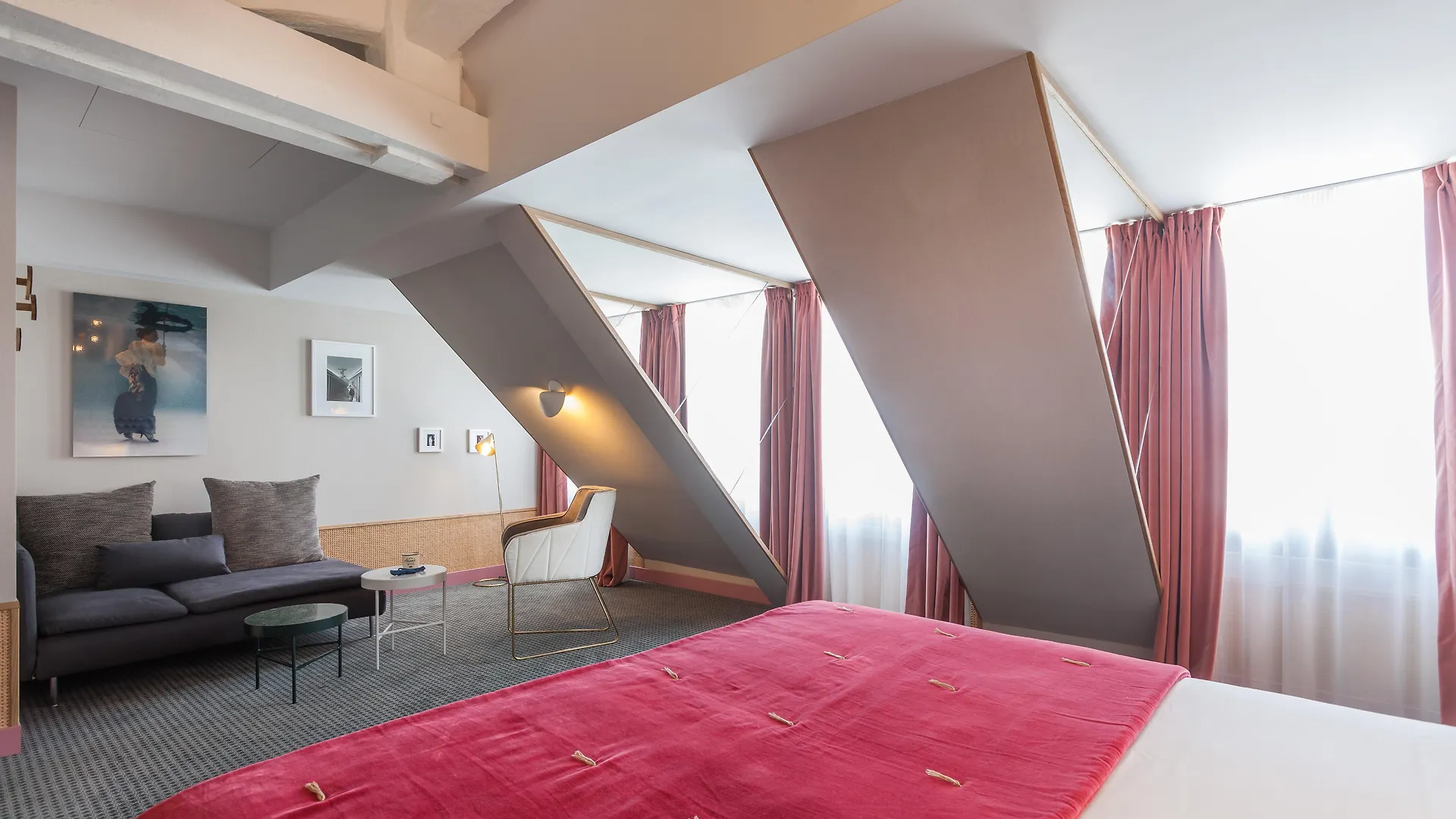 Handsome Hotel Paryż