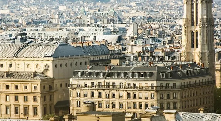 Handsome Hotel Paris France
