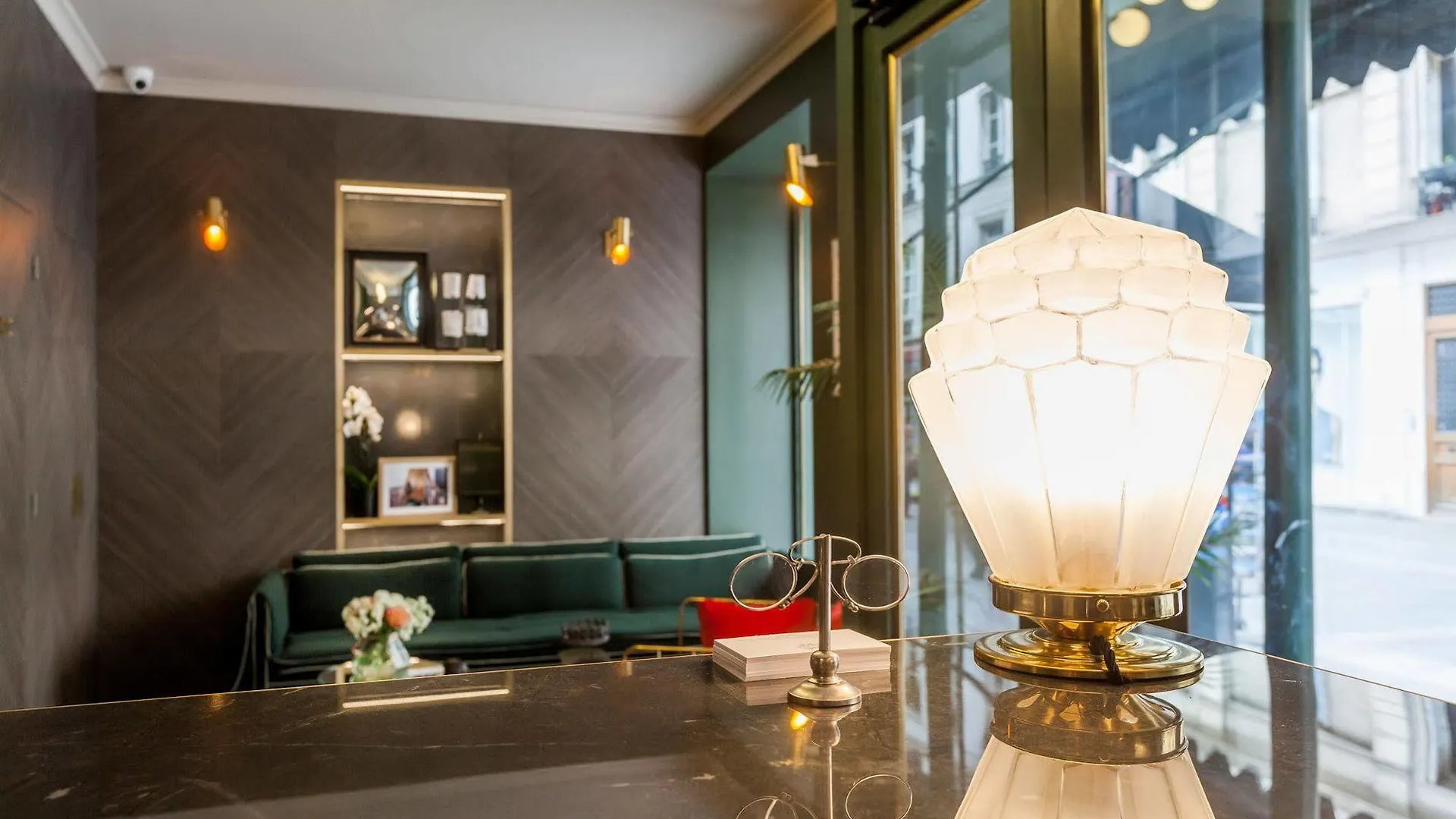 Handsome Hotel Paris 3*,